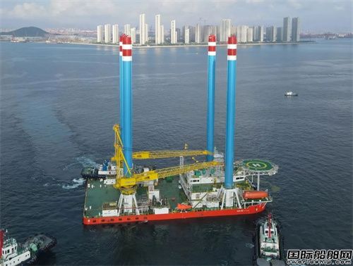 武漢船機(jī)出口兩座新一代淺吃水自升式海上作業(yè)支持平臺(tái)